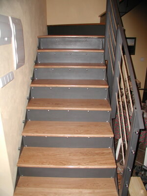 hp trade schody 046