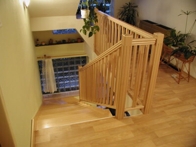 hp trade schody 053