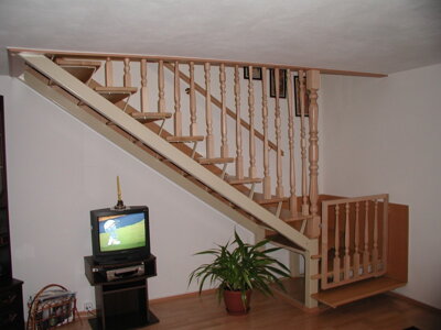 hp trade schody 068