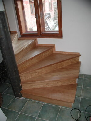 hp trade schody 080